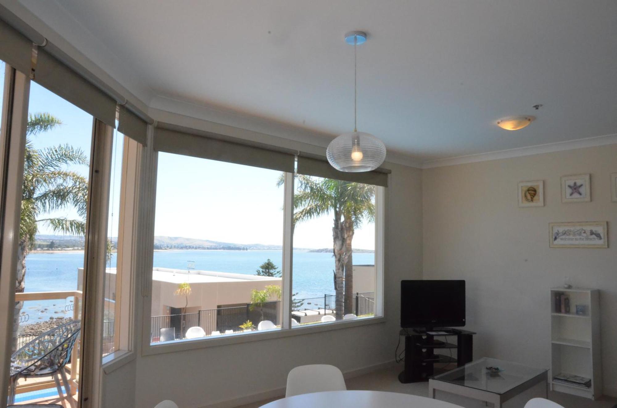 The Bluff Resort Apartments Encounter Bay Room photo